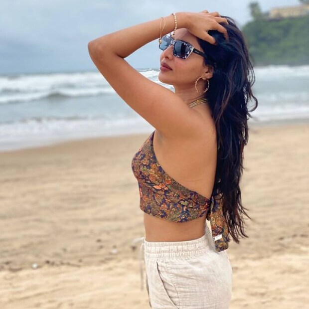  തമിഴിൽ 'പൊന്നിയിൻ സെൽവനിൽ' ഐശ്വര്യ ലക്ഷ്മി അഭിനയിച്ചെങ്കിൽ, അങ്കമാലി ഡയറീസിന്റെ തമിഴ് പതിപ്പിൽ അർജുൻ ദാസ് ഭാഗമാണ്