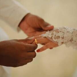 Wedding | ഏഴു വർഷത്തെ പ്രണയം; കന്യാസ്ത്രീയും സന്യാസിയും വിവാഹിതരായി