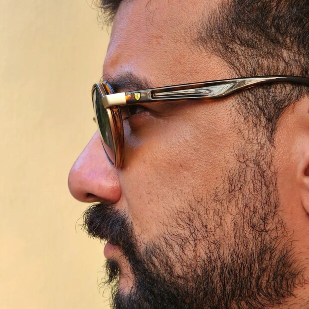  ''മമ്മൂക്കയിൽ നിന്നുള്ള ഗിഫ്റ്റ്. നന്ദി പറയുന്നത് ഔപചാരികതയാകും. എല്ലാറ്റിനോടും നന്ദി പറയുന്നു''- രമേശ് പിഷാരടി ചിത്രങ്ങൾക്കൊപ്പം കുറിച്ചു.