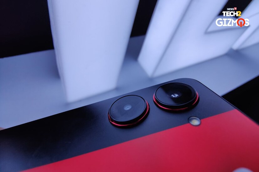 Realme 10 Pro Coca-Cola Edition