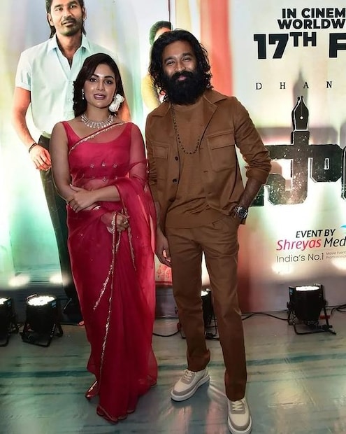  ധനുഷിനൊപ്പം സംയുക്ത അഭിനയിക്കുന്ന വാത്തി എന്ന ചിത്രം ഫെബ്രുവരി 17ന് റിലീസ് ചെയ്യും. ചിത്രത്തിൽ അധ്യാപികയുടെ വേഷത്തിലാണ് താരം എത്തുന്നത്. സമുദ്രക്കനിയും പ്രധാന വേഷത്തിലെത്തുന്ന ചിത്രം വെങ്കി അറ്റ്ലൂരിയാണ് സംവിധാനം ചെയ്തത്.
