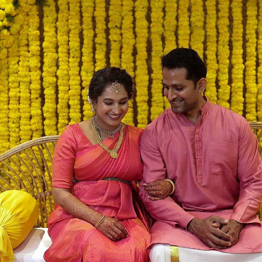  'ബാഹുബലി', 'കെ.ജി.എഫ്, 'സർപ്പട്ടൈ പരമ്പര', 'തുനിവ്' തുടങ്ങിയ സിനിമകളിൽ വേഷമിട്ടു ശ്രദ്ധ നേടിയ മലയാളിയായ നടനാണ് അനീഷ് ജോൺ കൊക്കൻ. വിവിധ തരം ഫിറ്റ്നസ് മുറകളിലും ഇദ്ദേഹം പ്രാവീണ്യം നേടിയിട്ടുണ്ട്