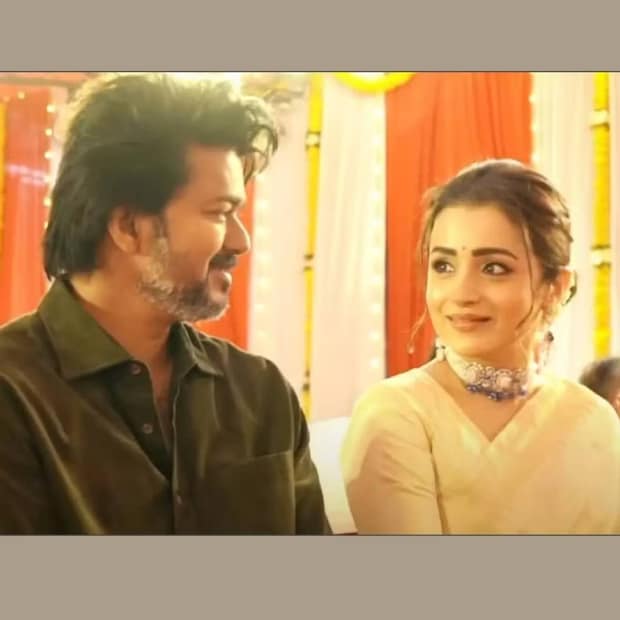  കശ്മീരിൽ വളരെ വേഗം ചിത്രീകരണം പുരോഗമിക്കവേ, തൃഷയെ ചെന്നൈ എയർപോർട്ടിൽ കണ്ടതാണ് വിഷയമായത്. നടി ചെന്നൈ എയർപോർട്ടിൽ ആരാധകർക്കൊപ്പം നിൽക്കുന്ന ദൃശ്യമാണ് പുറത്തായത്. ക്രീയേറ്റീവ് ആശയ വ്യത്യാസത്തെ തുടർന്ന് നടി പിന്മാറി എന്നായിരുന്നു റിപ്പോർട്ട്
