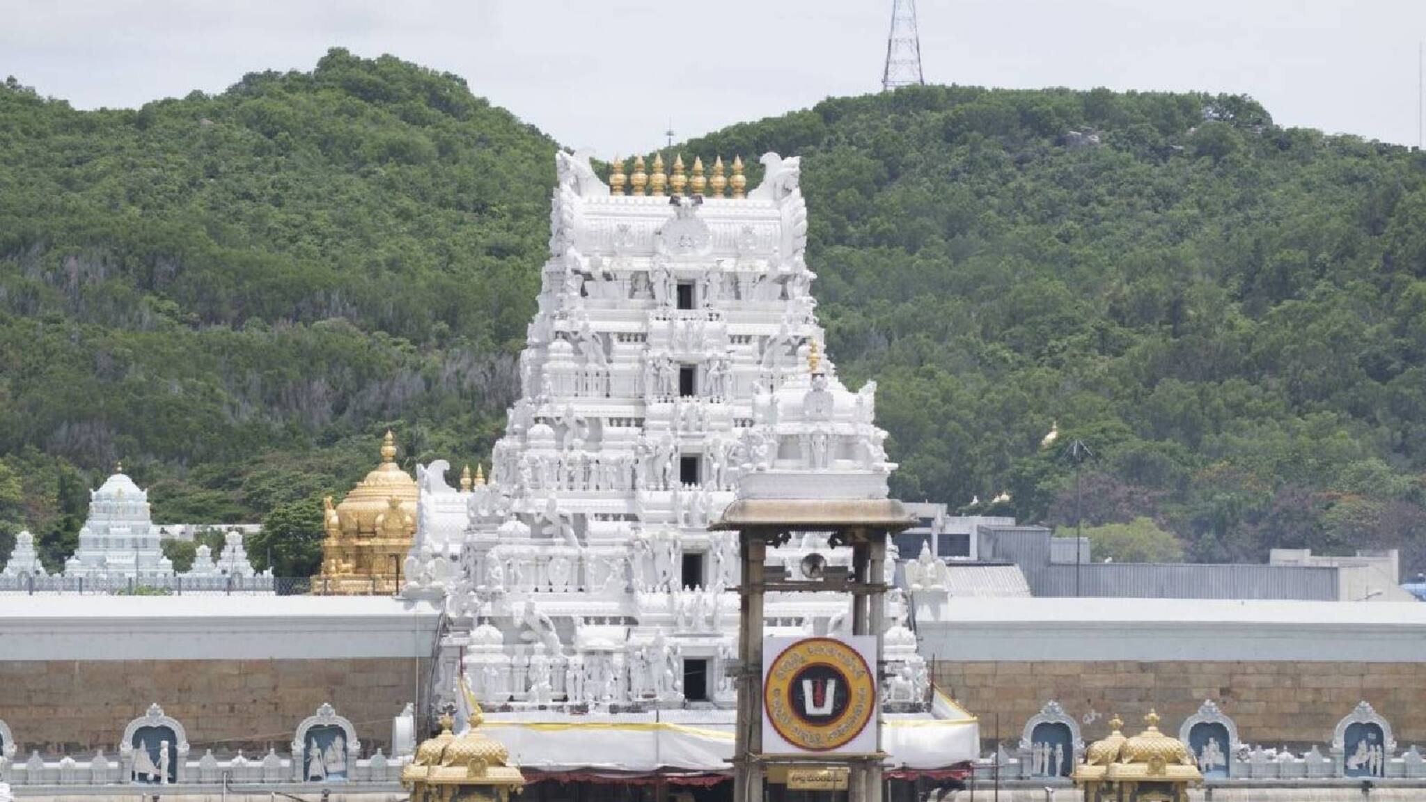 തിരുപ്പതി ക്ഷേത്ര ദർശനത്തിന് ഇനി ഫെയ്സ് റെക്കഗ്നീഷന്‍ സംവിധാനം; മാർച്ച് ഒന്ന് മുതൽ നടപ്പിലാക്കും