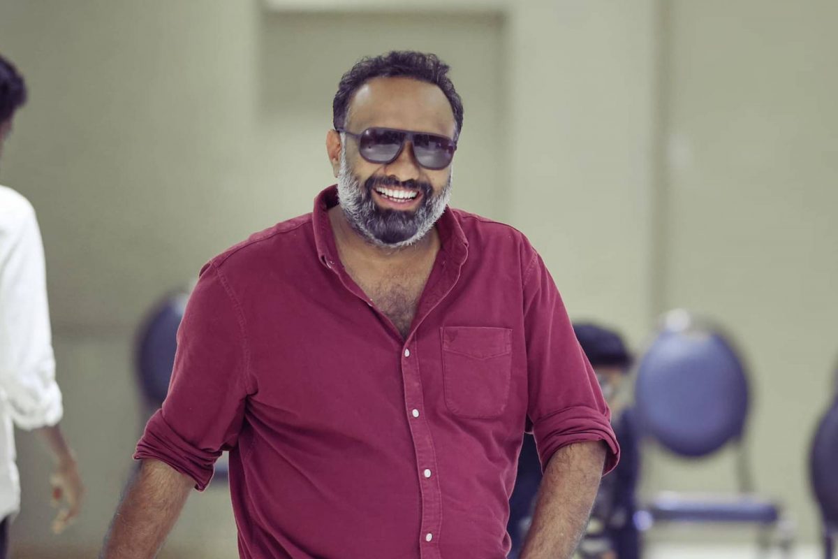 Omar Lulu | 'നല്ല സമയം' ഒരു തട്ടിക്കൂട്ട് ഫിലിം തന്നെ ആയിരുന്നു, ജീവിക്കണ്ടേ അളിയാ: ഒമർ ലുലു