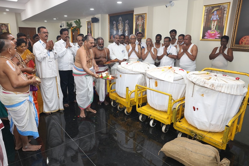  ക്ഷേത്രത്തിൽ കാണിയ്ക്കയായി ലഭിക്കുന്നനാണയങ്ങൾ, നോട്ടുകൾ, സ്വർണം, വെള്ളി മുതലായ ആഭരണങ്ങൾ അടക്കമുള്ള വഴിപാടുകൾ എണ്ണുന്ന ഒരു പ്രത്യേക സ്ഥലമാണിത്.