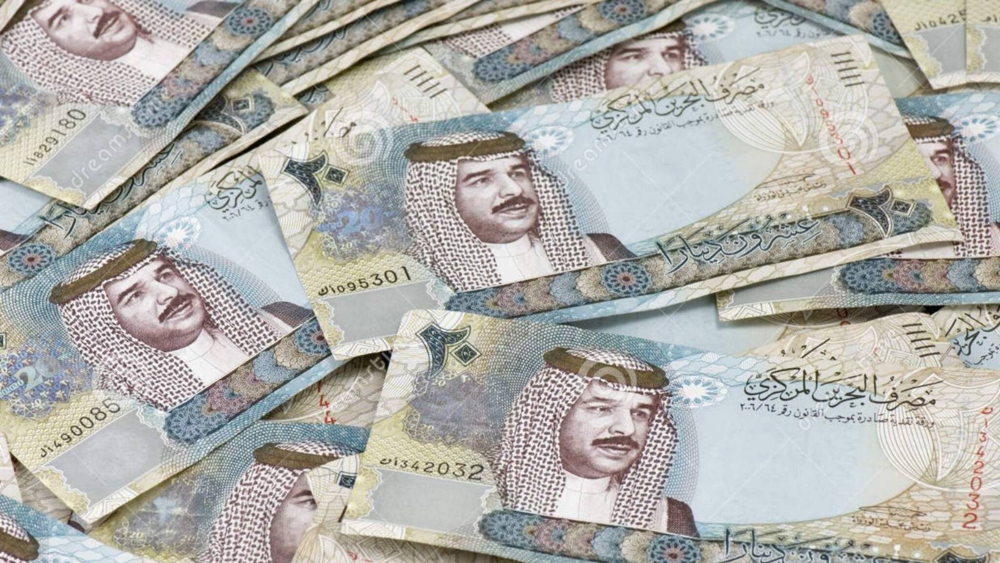 പ്രവാസികൾ നാട്ടിലേക്ക് അയക്കുന്ന പണത്തിന് നികുതി ഏർപ്പെടുത്താൻ നീക്കം