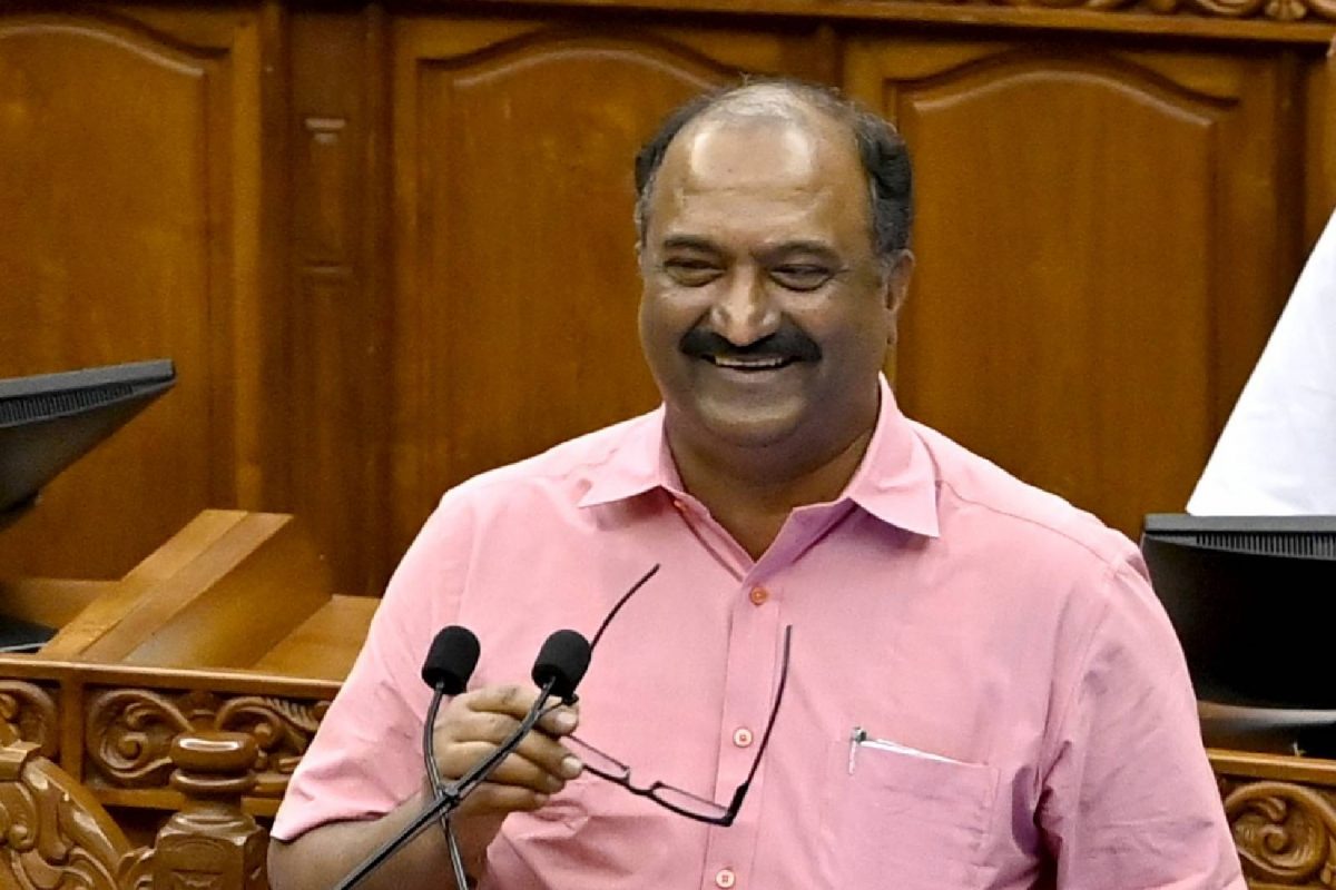 'തർക്കമില്ലാത്ത വിഷയങ്ങളിൽ തർക്കമുണ്ട് എന്ന് വരുത്തി യഥാർത്ഥ പ്രശ്നങ്ങൾ മറച്ചുവെക്കാനാണ് ചിലരുടെ ശ്രമം'