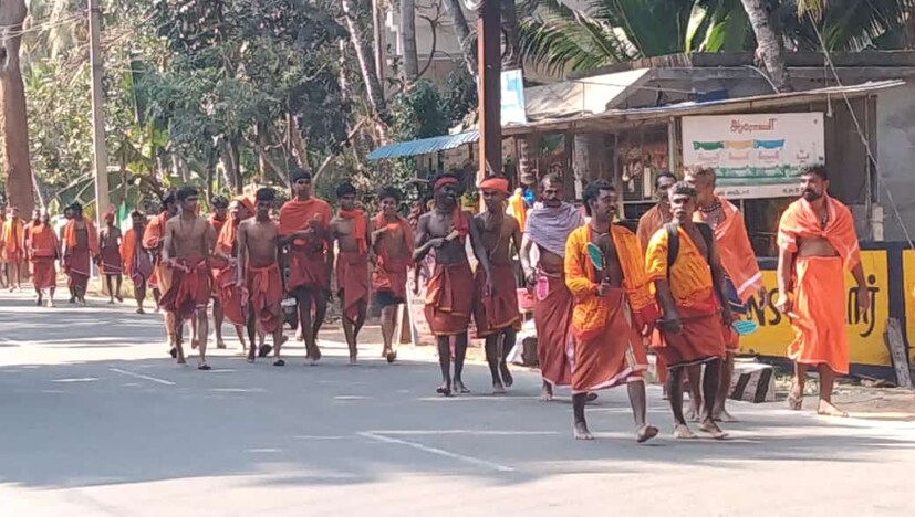  മുഞ്ചിറയിലെ തിരുമല മഹാദേവ ക്ഷേത്രത്തിൽ നിന്നാണ് ശിവാലയ ഓട്ടം ആരംഭിച്ചത്. മല മുകളിൽ ഇരിക്കുന്ന ശിവ ഭാഗവനെ തൊഴുത ശേഷം 'ഗോവിന്ദാ ഗോപാല ' എന്ന മന്ത്രം ഉച്ചത്തിൽ മുഴക്കി കൊണ്ട് ഭക്തർ പടിയിറങ്ങും.