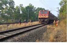 തിരുവനന്തപുരം പാറശാലയിൽ റെയിൽവേ ട്രാക്കിൽ സ്കൂൾ വിദ്യാർത്ഥിനിയുടെ മൃതദേഹം