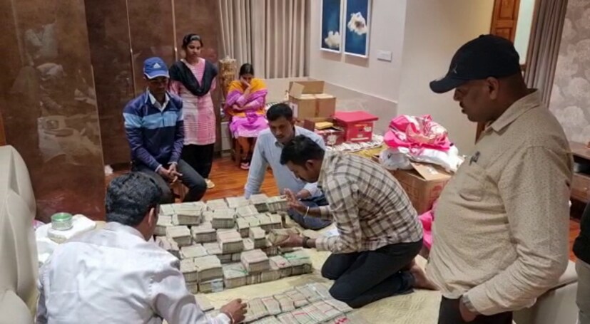 Lokayukta raid more than 6 crore cash found mla Madal Virupakshappa son arrested mrq