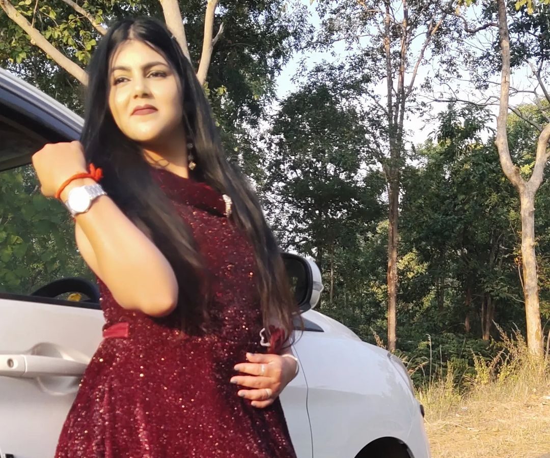   മകൾ നേരത്തേയും ആത്മഹത്യാശ്രമം നടത്തിയിട്ടുണ്ടെന്നു മാതാവ് ആരോപിച്ചു. മരണത്തിലെ ദുരൂഹത മാറ്റാൻ പൊലീസ് കേസ് റജിസ്റ്റര്‍ ചെയ്ത് അന്വേഷണം ആരംഭിച്ചു.