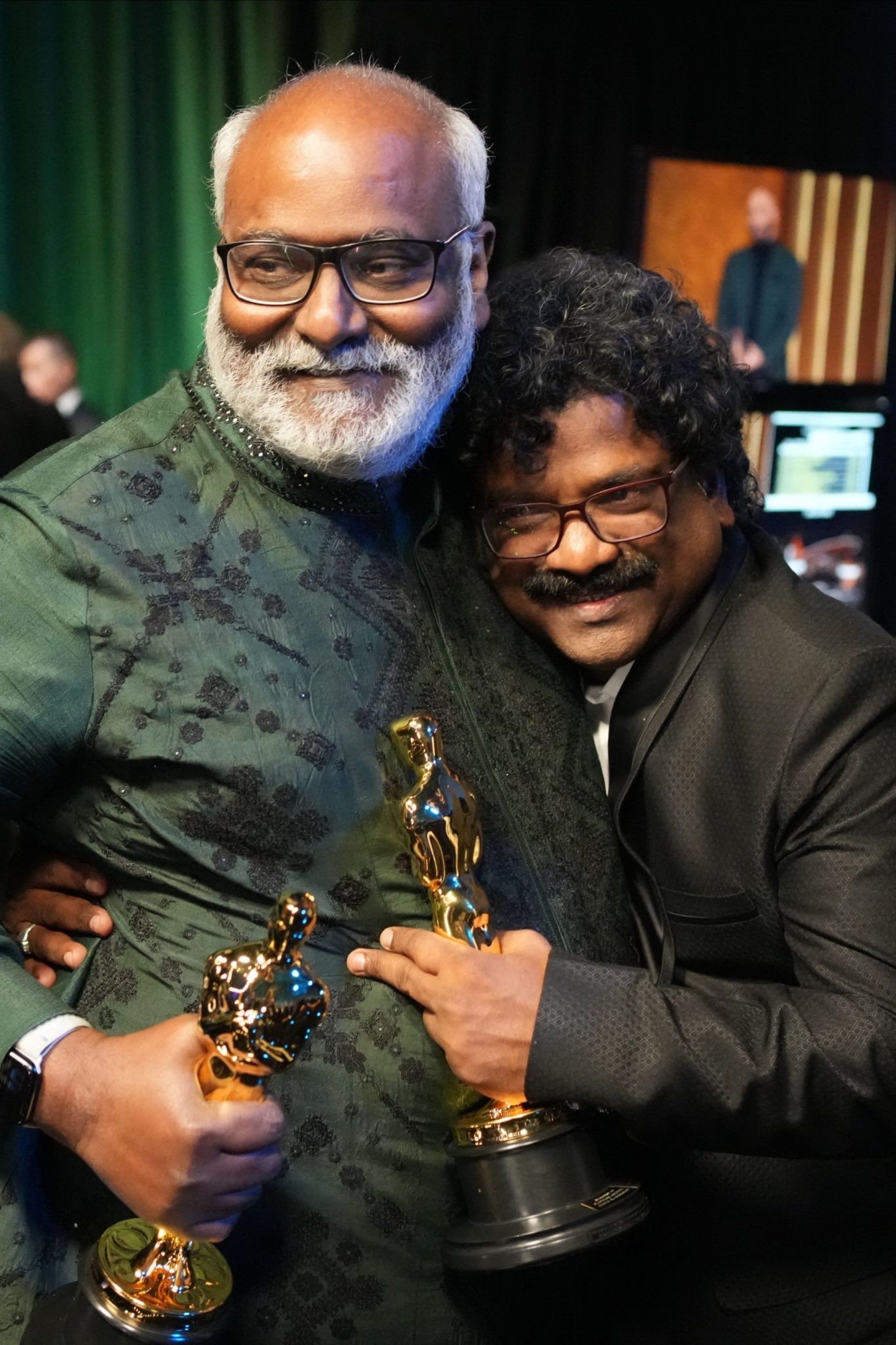  എന്നാൽ രാജമൗലിയുടെ ഓഫർ ധനയ്യ നിരാകരിച്ചു. ഇതോടെയാണ് പരിപാടികളിൽ നിന്ന് ധനയ്യയെ ഒഴിവാക്കിയതെന്നാണ് റിപ്പോർട്ടിൽ പറയുന്നത്. അമേരിക്കൻ കമ്പനിയായ വേരിയൻസ് ആണ് ആർആർആറിനു വേണ്ടി പ്രമോഷൻ പരിപാടികൾ നടത്തിയത്.