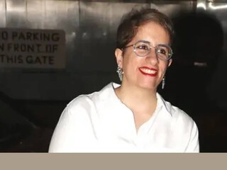 ഗുനീത് മോംഗേ ഗുനീത് മോംഗേ