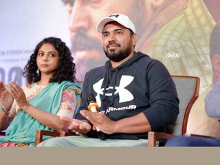 'തുറമുഖം' പ്രസ് മീറ്റിൽ നിവിൻ പോളിയും പൂർണിമയും
