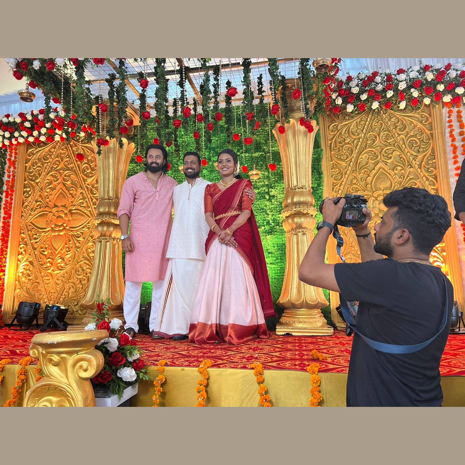  വിവാഹനിശ്ചയത്തിന് ഉണ്ണി മുകുന്ദൻ പ്രത്യേക ക്ഷണിതാവായിരുന്നു