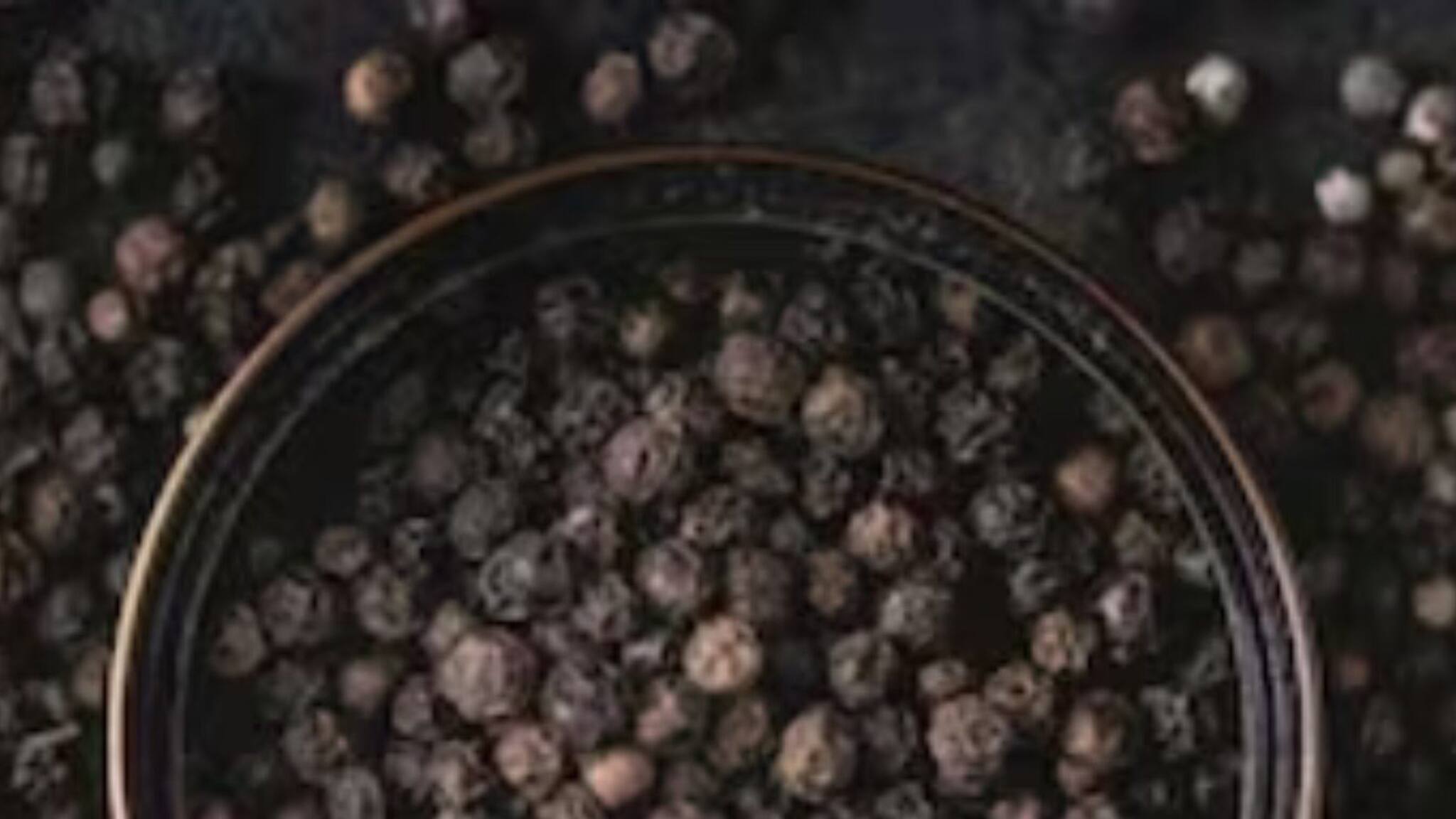 പ്രമേഹം നിയന്ത്രിക്കുന്നത് മുതൽ ക്യാൻസറിനെ ചെറുക്കുന്നത് വരെ; കുരുമുളകിന്‍റെ 4 ഗുണങ്ങൾ