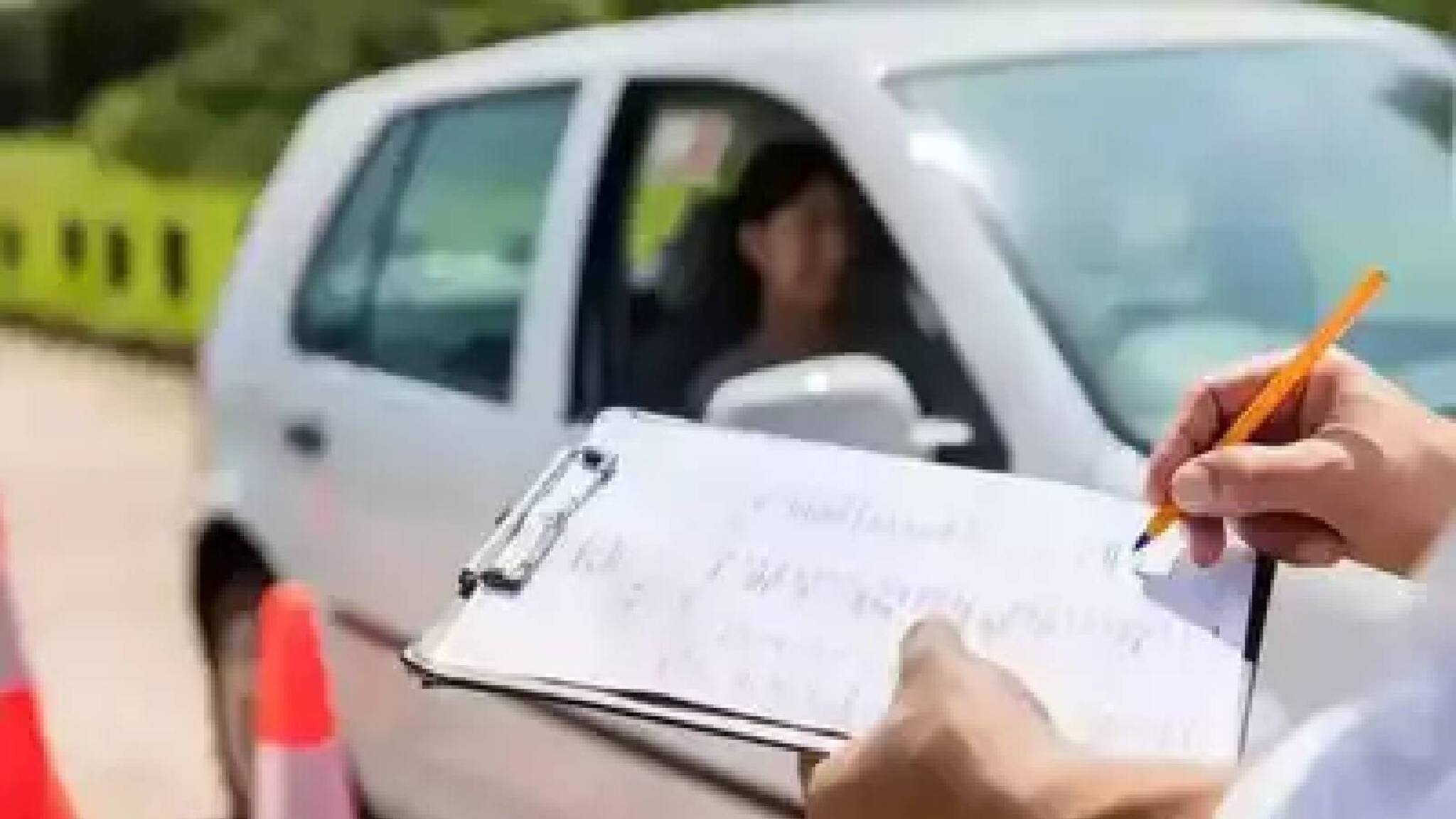 ഡ്രൈവിങ്ങ് ടെസ്റ്റിന് ഇനി മുതല്‍ ഓട്ടോമാറ്റിക്, ഇലക്ട്രിക് വാഹനങ്ങളും ഉപയോഗിക്കാം; ലൈസന്‍സ് നല്‍കണമെന്ന് ഉത്തരവ്