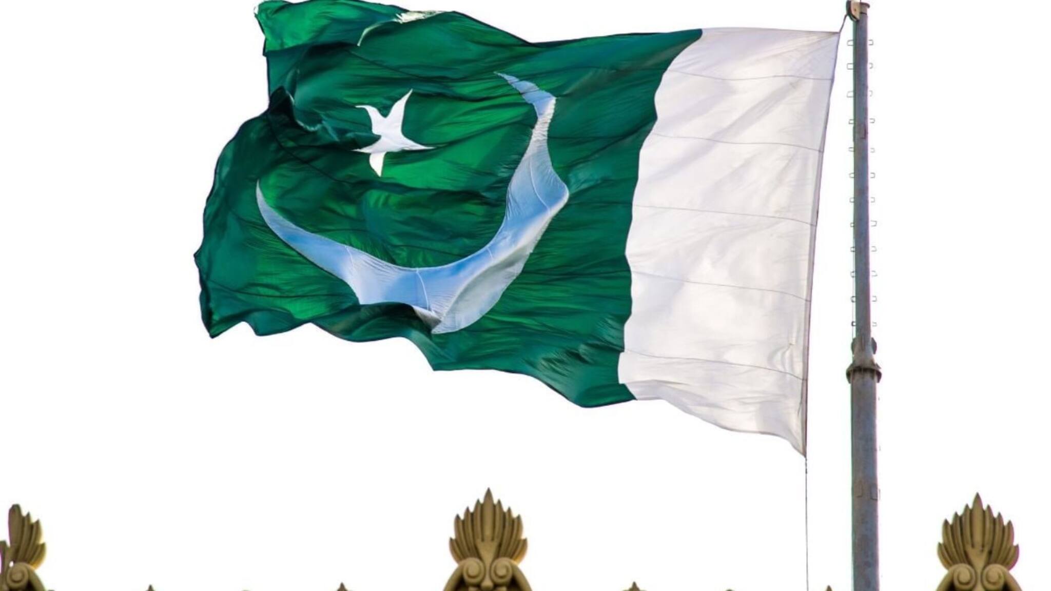 'പ്രതിവർഷം 1000 പെണ്‍കുട്ടികളെ മതംമാറ്റുന്നു'; നിർബന്ധിത മതപരിവർത്തനത്തിനെതിരെ പാകിസ്ഥാനിലെ ഹിന്ദു സമൂഹം