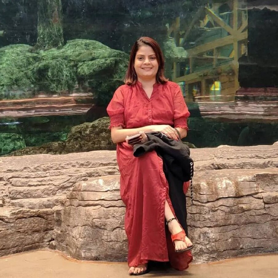  സുബിയുടെ മരണം ഏല്പിച്ച ആഘാതത്തിൽ നിന്നും ഇനിയും മുക്തരാവാത്ത കുടുംബം, അവസാന നിമിഷം സുബിക്കൊപ്പം, സുബിക്കുവേണ്ടി നിലകൊണ്ട എല്ലാവർക്കും നന്ദി അറിയിക്കുന്നു. പ്രേക്ഷകർക്കും,  പ്രാർത്ഥിച്ചവർക്കും, ഡോക്ടർമാർ, നേഴ്‌സുമാർ, സുരേഷ് ഗോപി, ഹൈബി ഈഡൻ, രമേശ് പിഷാരടി, എൽദോസ് കുന്നപ്പള്ളി തുടങ്ങിയവർക്കും അനുജൻ എബി നന്ദി അറിയിച്ചു. ഒപ്പം സുബി വീണ്ടും സ്‌ക്രീനിൽ വരും എന്ന ഒരുറപ്പും (തുടർന്ന് വായിക്കുക)