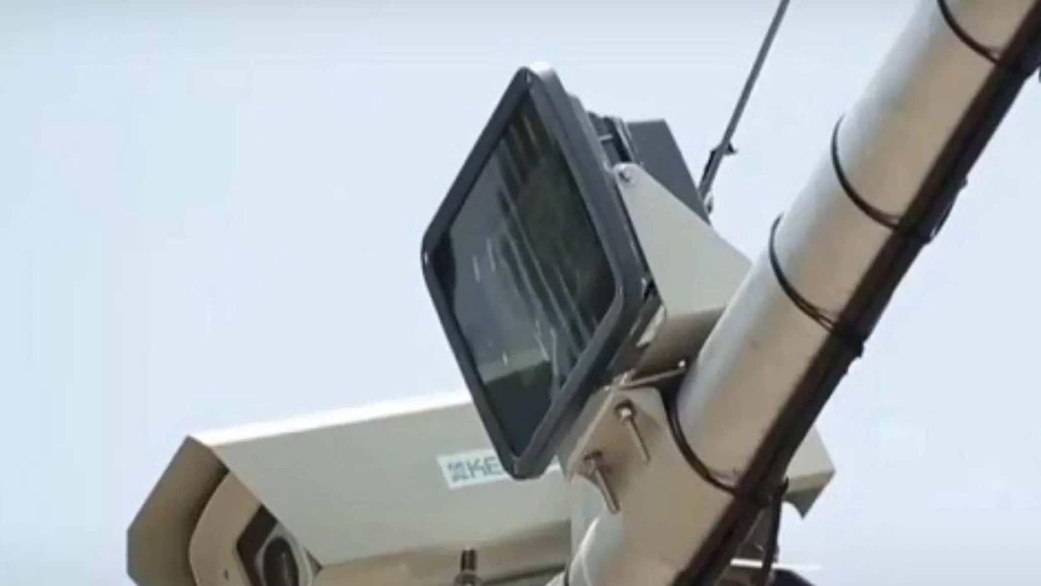 ലോറിക്കും ബുള്ളറ്റിനും ഒരേ നമ്പർ; സ്വന്തം വാഹനത്തിന്‍റെ വ്യാജനെ സർക്കാർ ഉദ്യോഗസ്ഥൻ കണ്ടെത്തിയത് എഐ ക്യാമറ ആശങ്കയിൽ