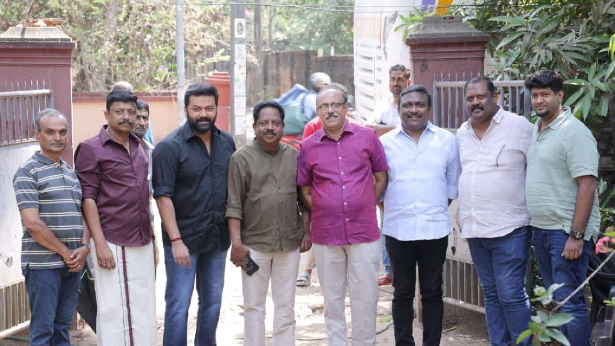 ഇന്ദ്രജിത്, അനൂപ് മേനോൻ, ബൈജു സന്തോഷ്‌; പുതിയ ചിത്രം വേളിയിൽ ആരംഭിച്ചു