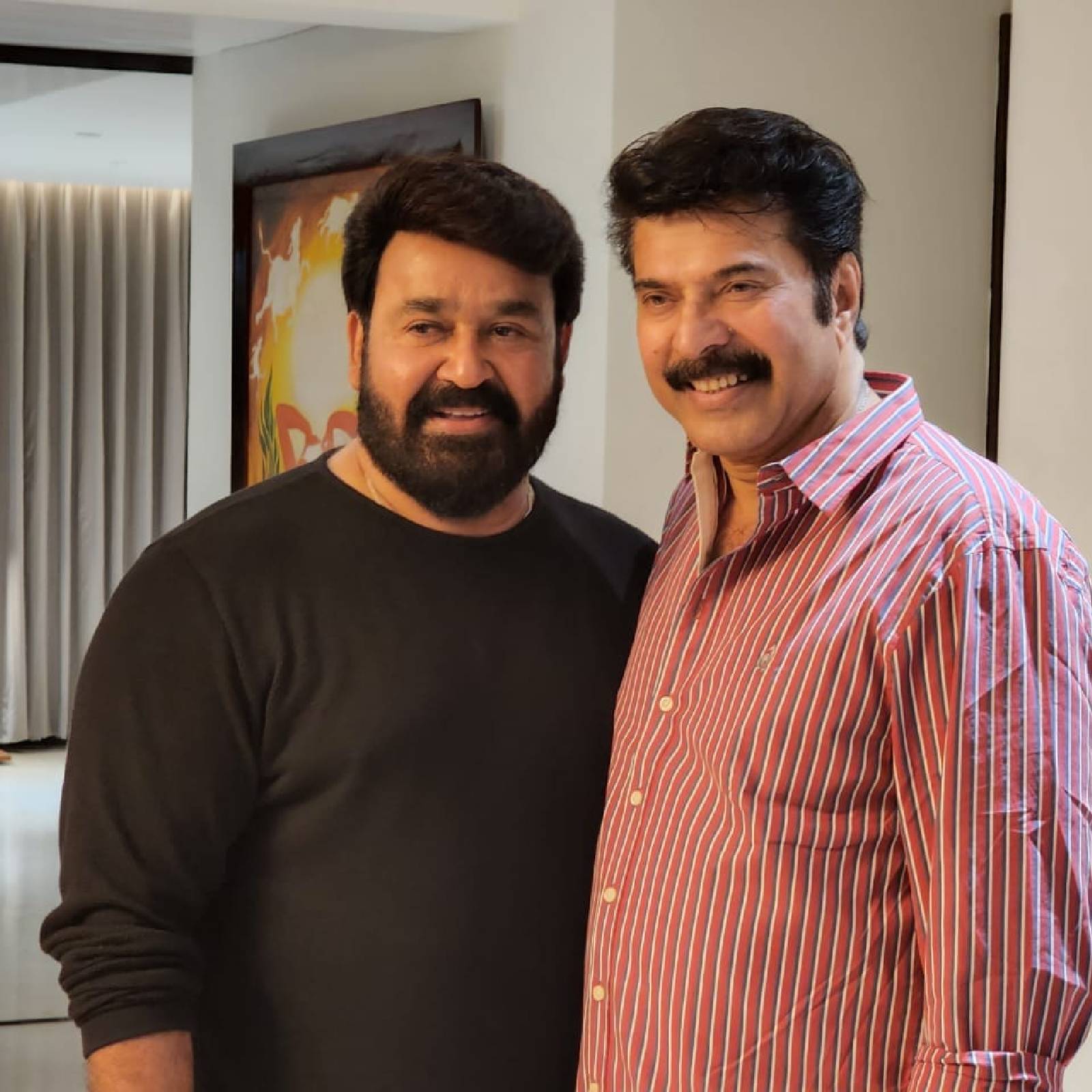  'മോഹന്‍ലാലും മമ്മൂട്ടിയുമെന്ന് പറയുന്നത് സത്യം പറഞ്ഞാല്‍ മലയാള സിനിമയുടെ രണ്ട് തൂണുകളാണ്. അവരില്ലാതെ മലയാള സിനിമയ്ക്ക് ഇന്നുള്ള സ്റ്റാറ്റസ് ഒരിക്കലും ഉണ്ടാകില്ലായിരുന്നു.