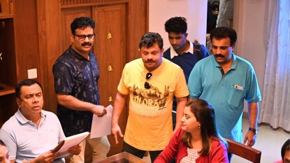 പോലീസ് ഡേ പോലീസ് ഡേ