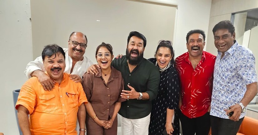  ഇടവേള ബാബു, സിദ്ധിഖ്, ശ്വേതാ മേനോൻ, ബാബുരാജ്, സുധീർ കരമന തുടങ്ങിയവർ പിറന്നാൾ വേളയിൽ സന്നിഹിതരായിരുന്നു. താരസംഘടനയായ അമ്മയുടെ പ്രധാനികൾ എല്ലാപേരും ചേർന്ന ആഘോഷമായി മാറി രചനയുടെ പിറന്നാൾ