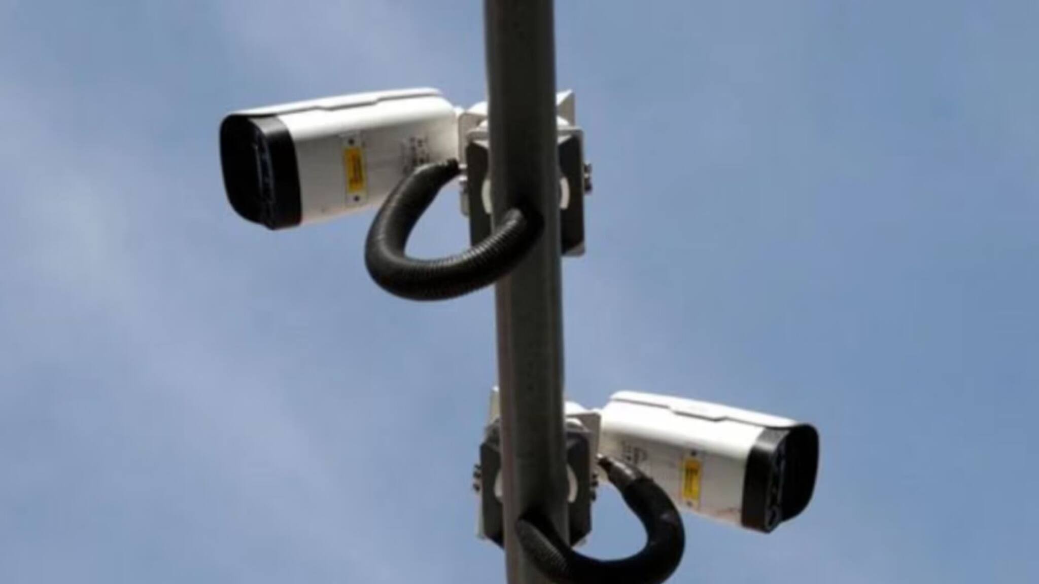 മന്ത്രിമാർ ഉൾപ്പെടുന്ന പ്രമുഖർ എഐ ക്യാമറയിൽ കുടുങ്ങിയാലും പിഴ വരില്ല