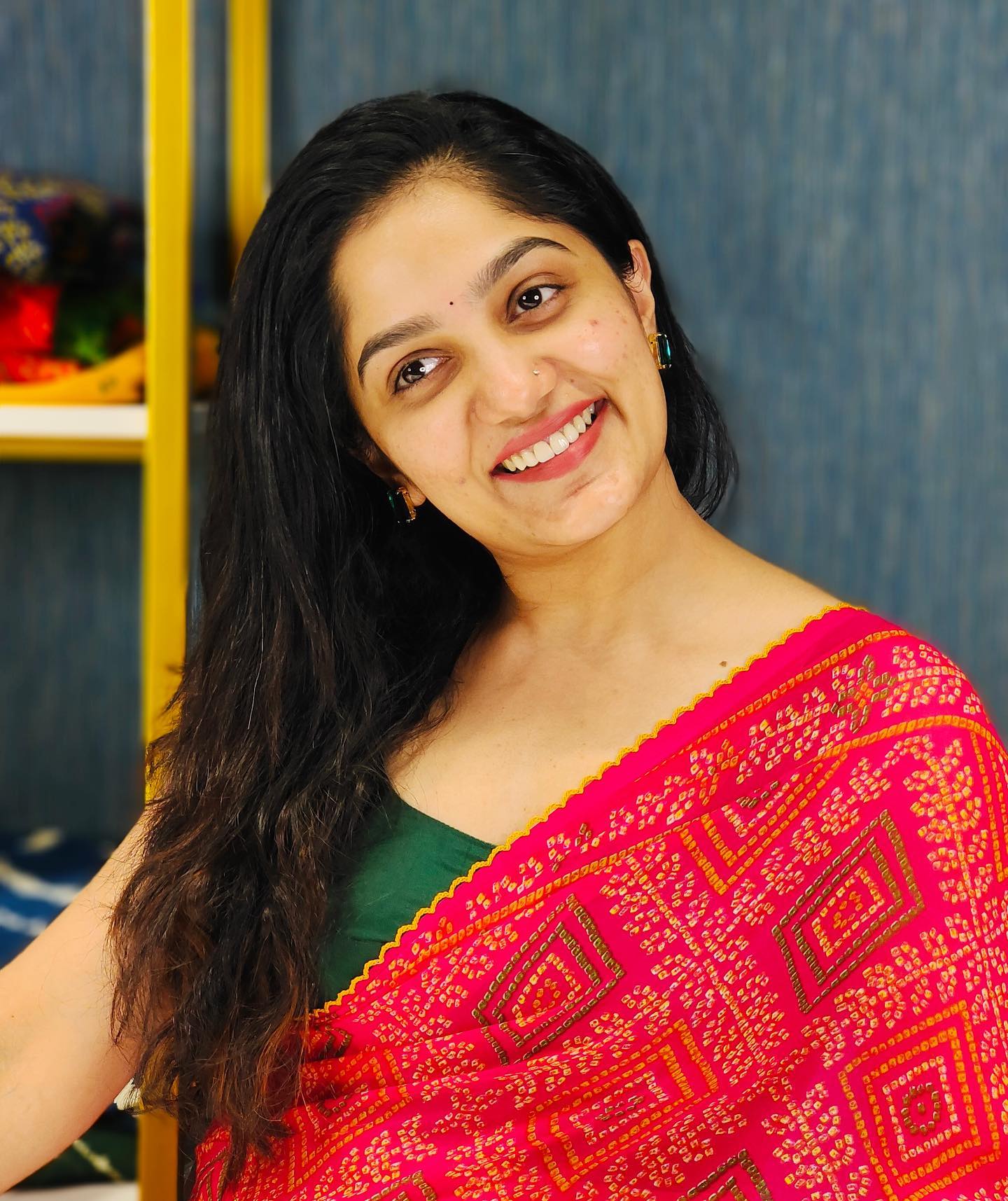  ഒരിക്കൽ അത്തരമൊരു ഫുഡ് പോസ്റ്റ് ഇട്ടപ്പോൾ നോമ്പ് കാലമായിരുന്നു. ഒരാൾ ആര്യയോടു ഇൻബോക്സിൽ വന്നു പറഞ്ഞ മറുപടിയാണ് അവർ റേഡിയോ അഭിമുഖത്തിൽ വെളിപ്പെടുത്തിയത്