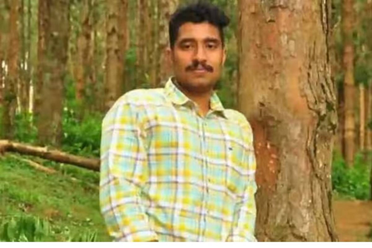കുതിരയോട്ട മത്സരത്തിനായി തമിഴ്നാട്ടിൽ നിന്നാണ് കുതിരയെ എത്തിക്കാറുള്ളത്