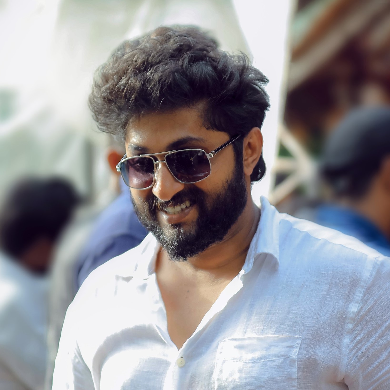  അതേസമയം കഴിഞ്ഞ ദിവസം ശ്രീനിവാസന്‍റെ മോഹൻലാൽ പരാമർശങ്ങളോട് ധ്യാൻ ശ്രീനിവാസൻ നടത്തിയ പ്രതികരണം ശ്രദ്ധേമായിരുന്നു. 'അച്ഛന്‍ കള്ളം പറയാറില്ല. പക്ഷേ സത്യമോ അസത്യമോ ആയിക്കോട്ടോ... ഇപ്പോള്‍ പറയേണ്ട കാര്യം എന്തായിരുന്നു എന്ന് തോന്നിപ്പോയി'- ധ്യാന്‍ പറഞ്ഞു.