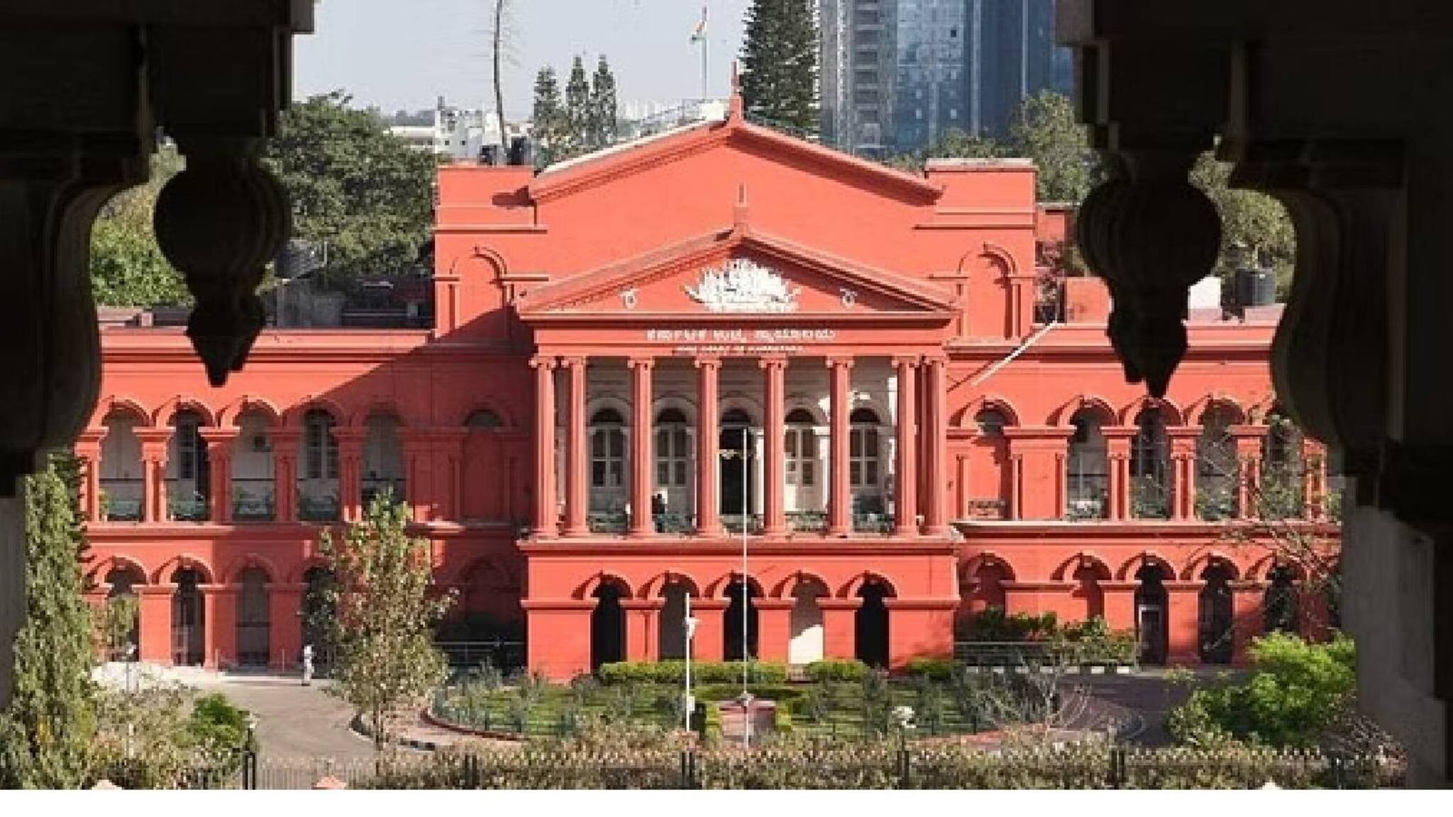 പാകിസ്ഥാന്‍ പൗരത്വം ഉപേക്ഷിക്കാതെ ഇന്ത്യന്‍ പൗരത്വം ലഭിക്കില്ല; പ്രായപൂര്‍ത്തിയാകാത്ത സഹോദരങ്ങളോട് കര്‍ണാടക ഹൈക്കോടതി