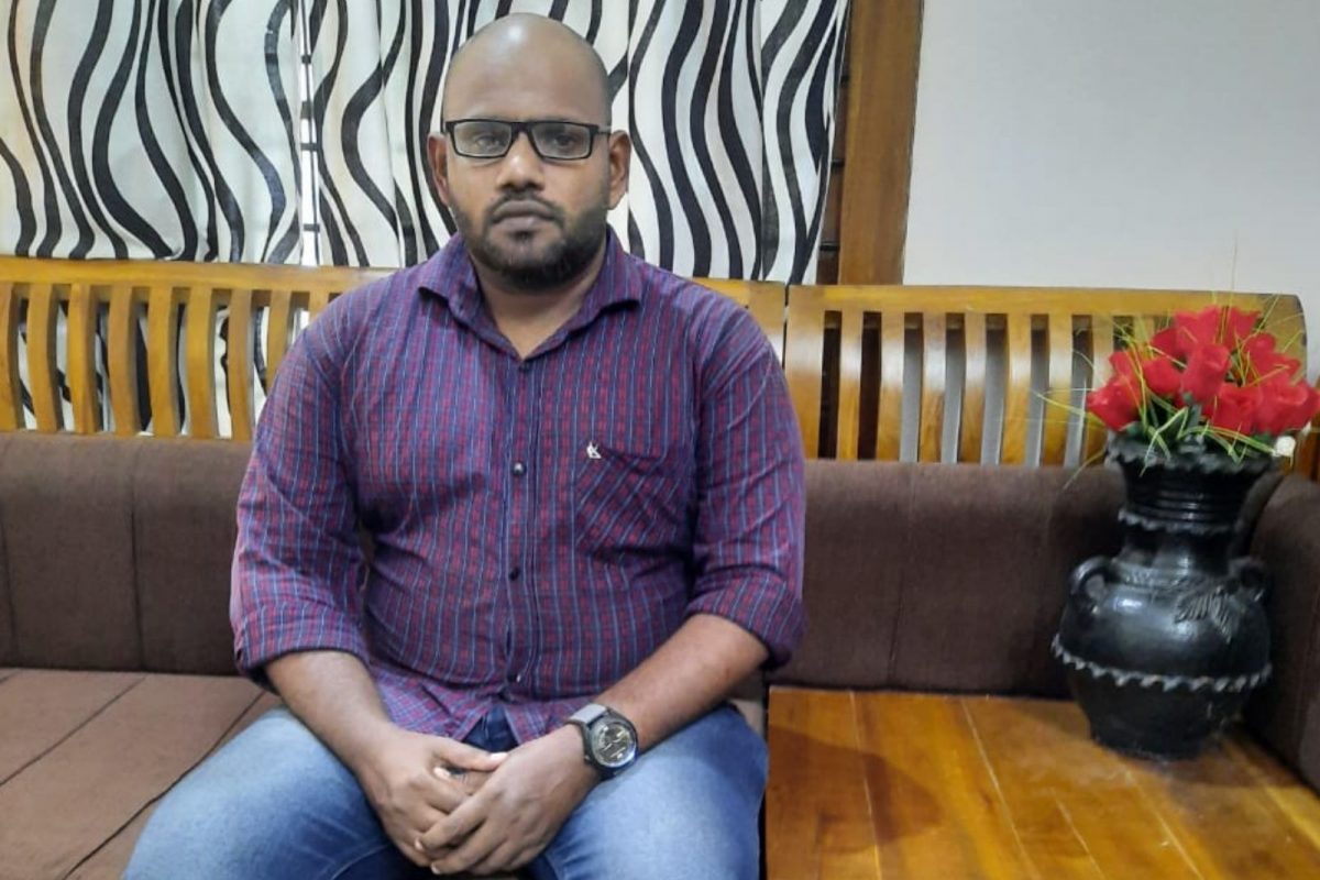 അപകടത്തിൽ നിസ്സാര പരിക്കുകളോടെ ഭാര്യ ഫർസാന രക്ഷപ്പെട്ടു