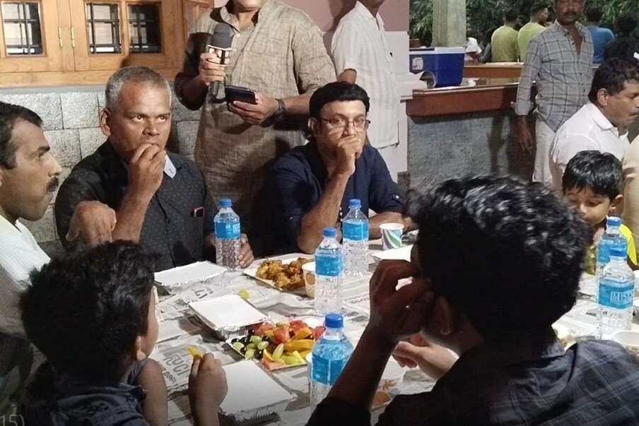  ഏഴു വര്‍ഷത്തോളമായി തുടര്‍ന്നു വരുന്ന മതസാഹോദര്യ പെരുമയാണ് വെട്ടിച്ചിറ പുന്നത്തലയിലെ ശ്രീലക്ഷ്മി നരസിംഹ മൂര്‍ത്തി ക്ഷേത്രത്തിന്റേത്. അത് ഇക്കുറിയും മുടക്കമില്ലാതെ നടന്നു.