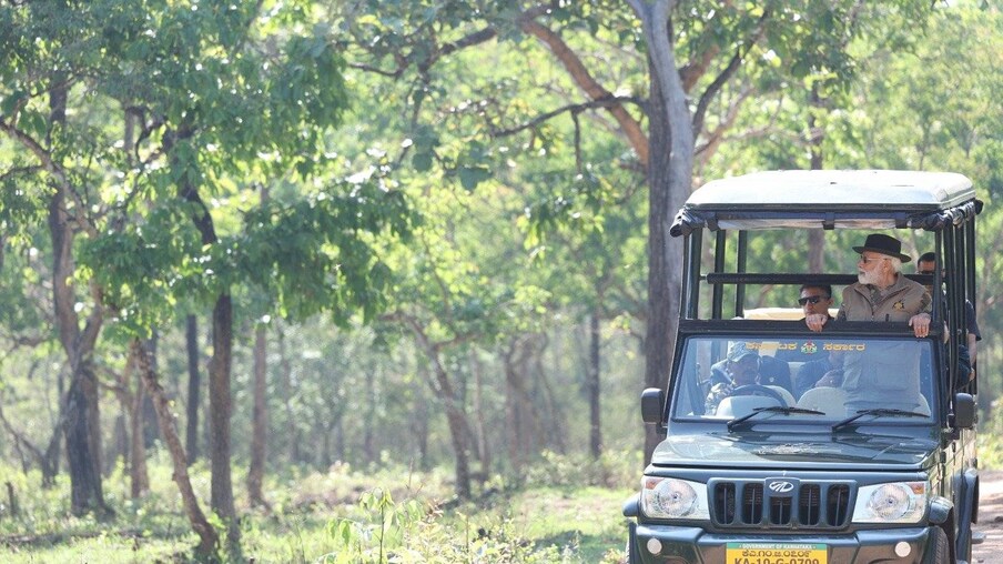  ബന്ദിപ്പുരിലെ പരിപാടിക്ക് ശേഷം തമിഴ്‌നാട്ടിലെ മുതുമലൈ കടുവസങ്കേതത്തിലെ തെപ്പക്കാട് ആന ക്യാമ്പ് പ്രധാനമന്ത്രി സന്ദര്‍ശിക്കും.
