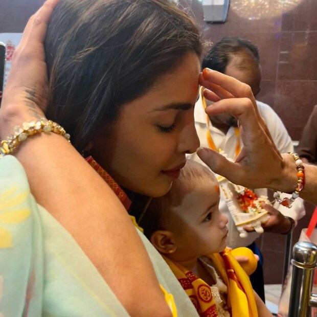  എന്തിന് സർജറി നടത്തിയെന്ന ചോദ്യത്തിന് ഗുരുതരമായ സൈനസ് പ്രശ്നങ്ങൾ ഉണ്ടായിരുന്നതായി പ്രിയങ്ക വെളിപ്പെടുത്തി. എന്നാൽ, സർജറി വിപരീത ഫലം ചെയ്തോടെ പ്രിയങ്ക മാനസികമായി തകർന്നിരുന്നു. തകർച്ചയുടെ വക്കിലായിരുന്നു പ്രിയങ്ക. ആ സമയത്ത് അവർക്കൊപ്പം നിൽക്കാനായിരുന്നു തന്റെ തീരുമാനം.