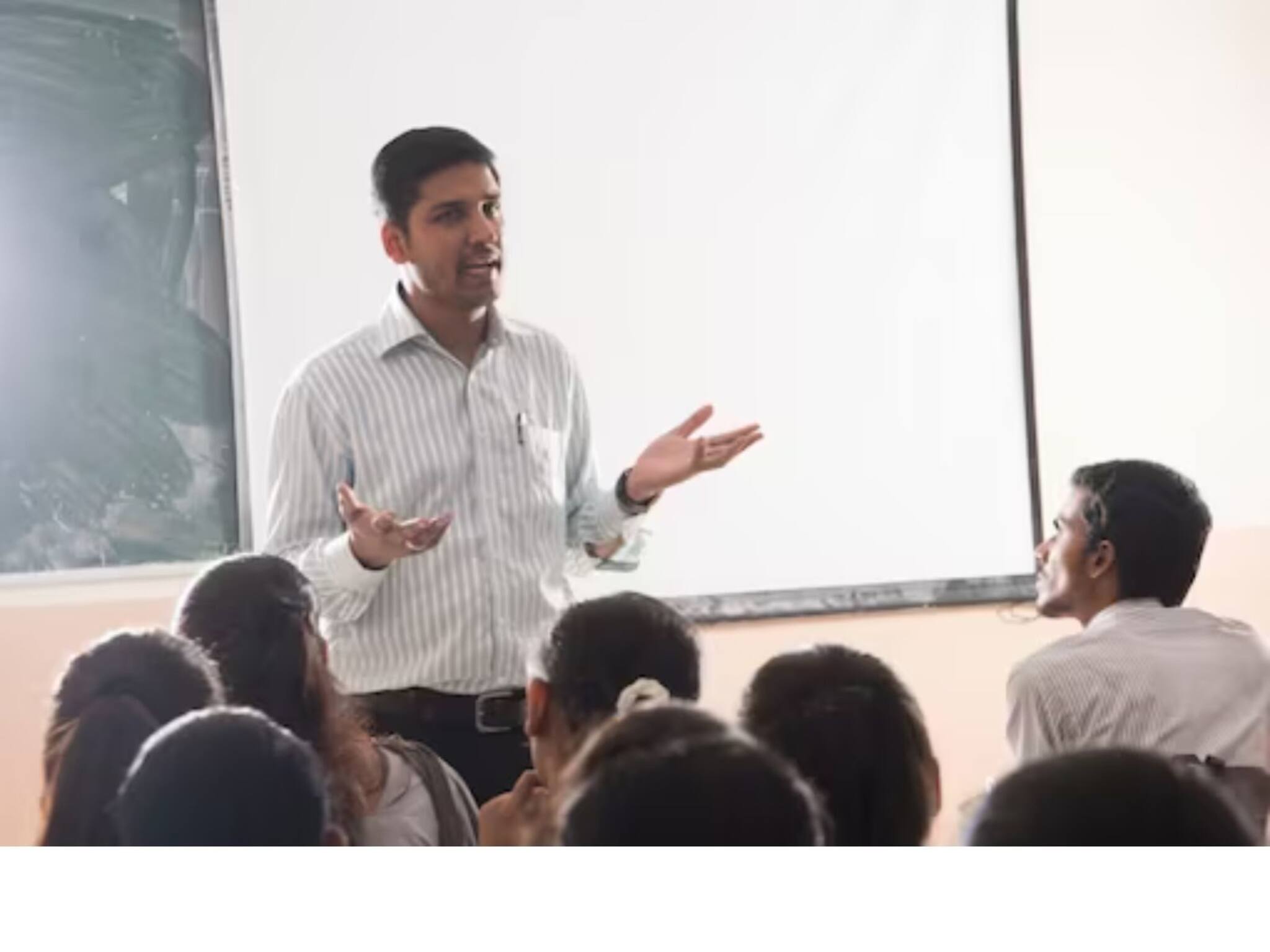സര്‍ക്കാർ, എയ്ഡഡ് കോളേജ് അസി. പ്രൊഫസർ നിയമനം ഇനി 50 വയസുവരെ