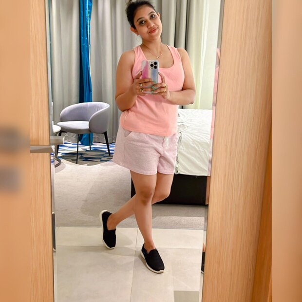  അടുത്തിടെ താരം തന്റെ നാൽപ്പതാം പിറന്നാൾ സിനിമാ സുഹൃത്തുക്കൾക്കൊപ്പം ആഘോഷമാക്കിയിരുന്നു. രചന നാരായണൻകുട്ടിയുടെ ജന്മദിനം കളറാക്കിയത് മോഹൻലാലും കൂട്ടരും ചേർന്നായിരുന്നു. ഇത്രയേറെ താരങ്ങൾ പങ്കെടുത്ത ഒരു പിറന്നാൾ ആഘോഷം എന്തായാലും അടുത്തിടെ മലയാള സിനിമയിൽ ഉണ്ടായിട്ടില്ല എന്ന കാര്യം ഉറപ്പാണ്.
