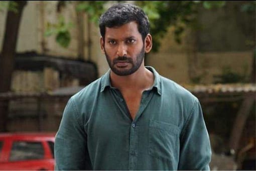  ചെന്നൈ: നടനും ചലച്ചിത്ര നിർമ്മാതാവുമായ വിശാലിന്‍റെ സിനിമകള്‍ റിലീസ് ചെയ്യുന്നത് താല്‍ക്കാലികമായി തടഞ്ഞ് മദ്രാസ് ഹൈക്കോടതി. തിയറ്ററുകളിലോ, ഒടിടി പ്ലാറ്റ്‌ഫോമുകളിലോ വിശാലിന്‍റെ ചിത്രങ്ങള്‍ റിലീസ് ചെയ്യുന്നതാണ് മദ്രാസ് ഹൈക്കോടതി വിലക്കിയത്.