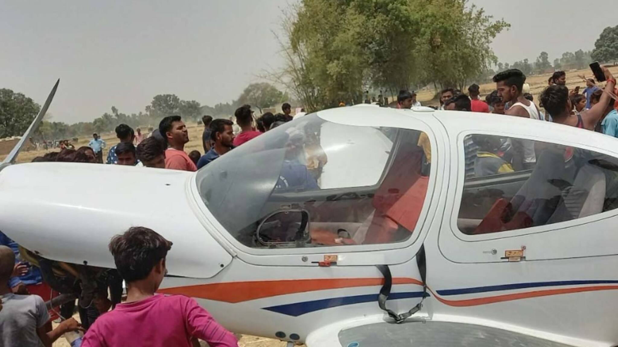 പൈലറ്റാകണോ? അമേഠിയിലെ ഇന്ദിര ഗാന്ധി രാഷ്ട്രീയ ഉറാൻ അക്കാദമിയിലേക്ക് സ്വാഗതം