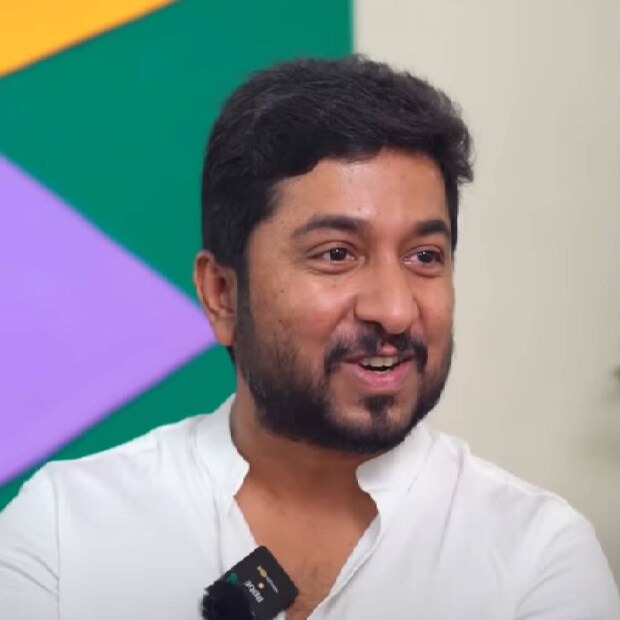  വർഷങ്ങളായി വിനീതിന്റെ പേരിൽ വിലസിയ ആളെ അദ്ദേഹം തന്നെ കയ്യോടെ പൊക്കിയിരിക്കുകയാണിപ്പോൾ. ശേഷം ആരാധകർക്കായി ഒരു പോസ്റ്റ് ഇൻസ്റ്റഗ്രാമിലിട്ടു (തുടർന്ന് വായിക്കുക)