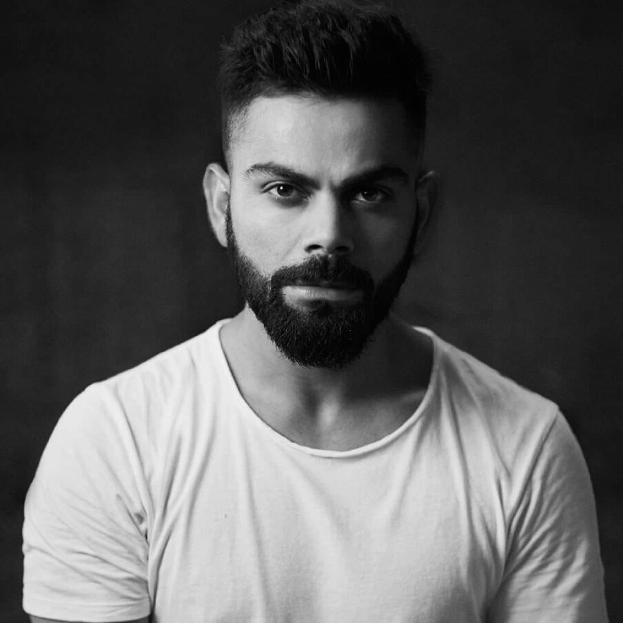  'അണ്ടർ-19 ലോകകപ്പിന്റെ സമയത്താണ് എനിക്ക് ആദ്യമായി പതിനെട്ടാം നമ്പർ ജഴ്സി ലഭിക്കുന്നത്. അന്ന് എന്നെ സംബന്ധിച്ച് അത് ഒരു സാധാരണ നമ്പറായിരുന്നു. എന്നാൽ പിന്നീട് അത് എന്റെ ജീവിതത്തിലെ പ്രധാനപ്പെട്ട ഒരു സംഖ്യയായി മാറിയെന്നാണ് വിരാട് കോലി പറഞ്ഞത്.