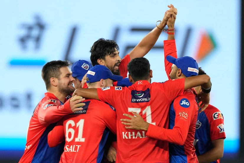 Delhi Capitals' Ishant Sharma, center, celebrates with teammate after their win in the Indian Premier League cricket match against Gujarat Titans in Ahmedabad, India, Tuesday, May 2, 2023. (AP Photo)