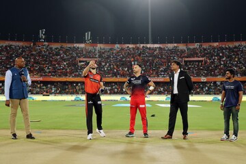 IPL 2023| കിങ് കോഹ്ലി ഷോ! സൺറൈസേഴ്സിനെ 8 വിക്കറ്റിന് തകർത്ത് റോയൽ ചലഞ്ചേഴ്സ് IPL 2023| കിങ് കോഹ്ലി ഷോ! സൺറൈസേഴ്സിനെ 8 വിക്കറ്റിന് തകർത്ത് റോയൽ ചലഞ്ചേഴ്സ്