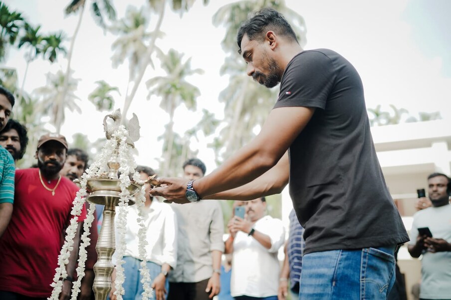  മെഡിക്കൽ പശ്ചാത്തലത്തിലൂടെ ഒരുക്കുന്ന ഒരു ക്രൈം ത്രില്ലറാണ് ഈ ചിത്രം. ഒരു മരണത്തിന്റെ അന്വേഷണമാണ് പ്രമേയം. ഈ മരണത്തിന്റെ അന്വേഷണമാണ് ജില്ലാ പൊലീസ് കമ്മീഷണർ അബ്രഹാം ഓസ്‌ലറിലൂടെ നടത്തുന്നത്
