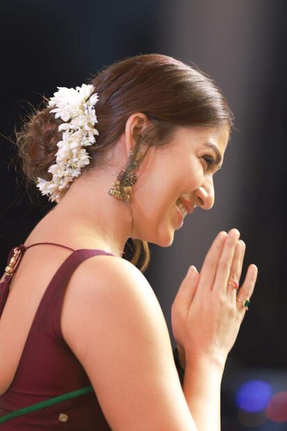  ഈ പട്ടിക അനുസരിച്ച് ജനപ്രീതിയിലുള്ള തെന്നിന്ത്യന്‍ സിനിമാ നായികമാരില്‍ ഒന്നാം സ്ഥാനത്തുള്ളത് ലേഡി സൂപ്പര്‍ സ്റ്റാര്‍ നയന്‍താരയാണ്. ജവാന്റെ റെക്കോര്‍ഡ് വിജയം നയന്‍താരയ്ക്ക് അനുകൂലമായിരിക്കുകയാണ്.