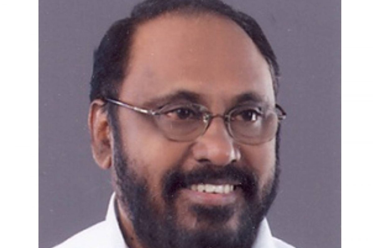 രാഷ്ട്രീയ നേതാക്കളിൽ മിക്കവരെയും അഴിമതിക്കാരാക്കിയത് ഭാര്യയും മക്കളും: ചെറിയാൻ ഫിലിപ്പ്
