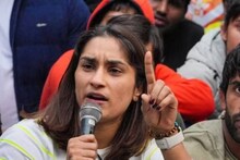 ഗുസ്തി താരങ്ങളുടെ ലൈംഗികാരോപണം: 'അനുരാഗ് താക്കൂര്‍ വിഷയം ഒതുക്കിത്തീര്‍ക്കാന്‍ ശ്രമിച്ചു': വിനേഷ് ഫൊഗട്ട്